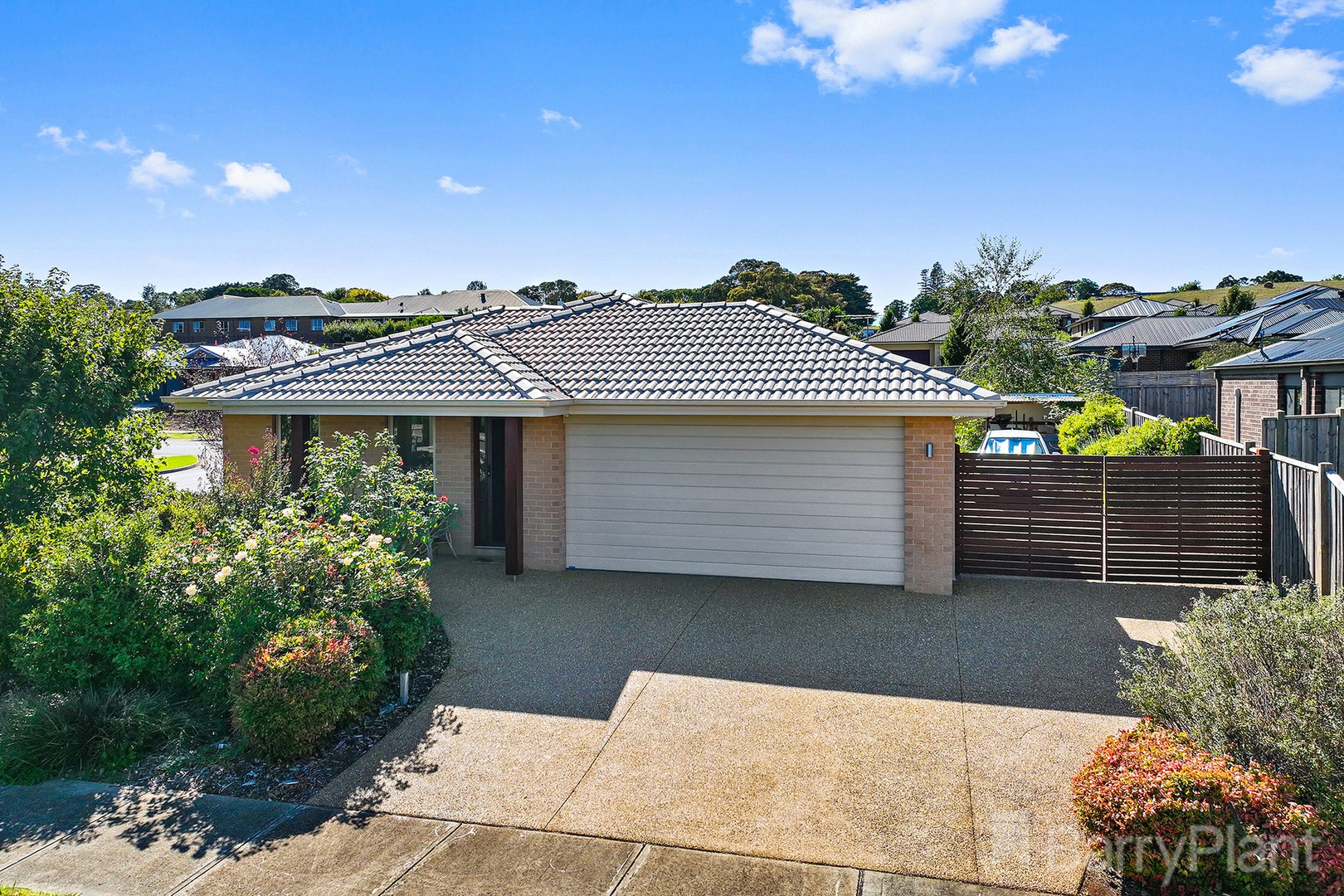 37 Cook Street, Drouin, VIC 3818, Drouin - Thumbnail 2
