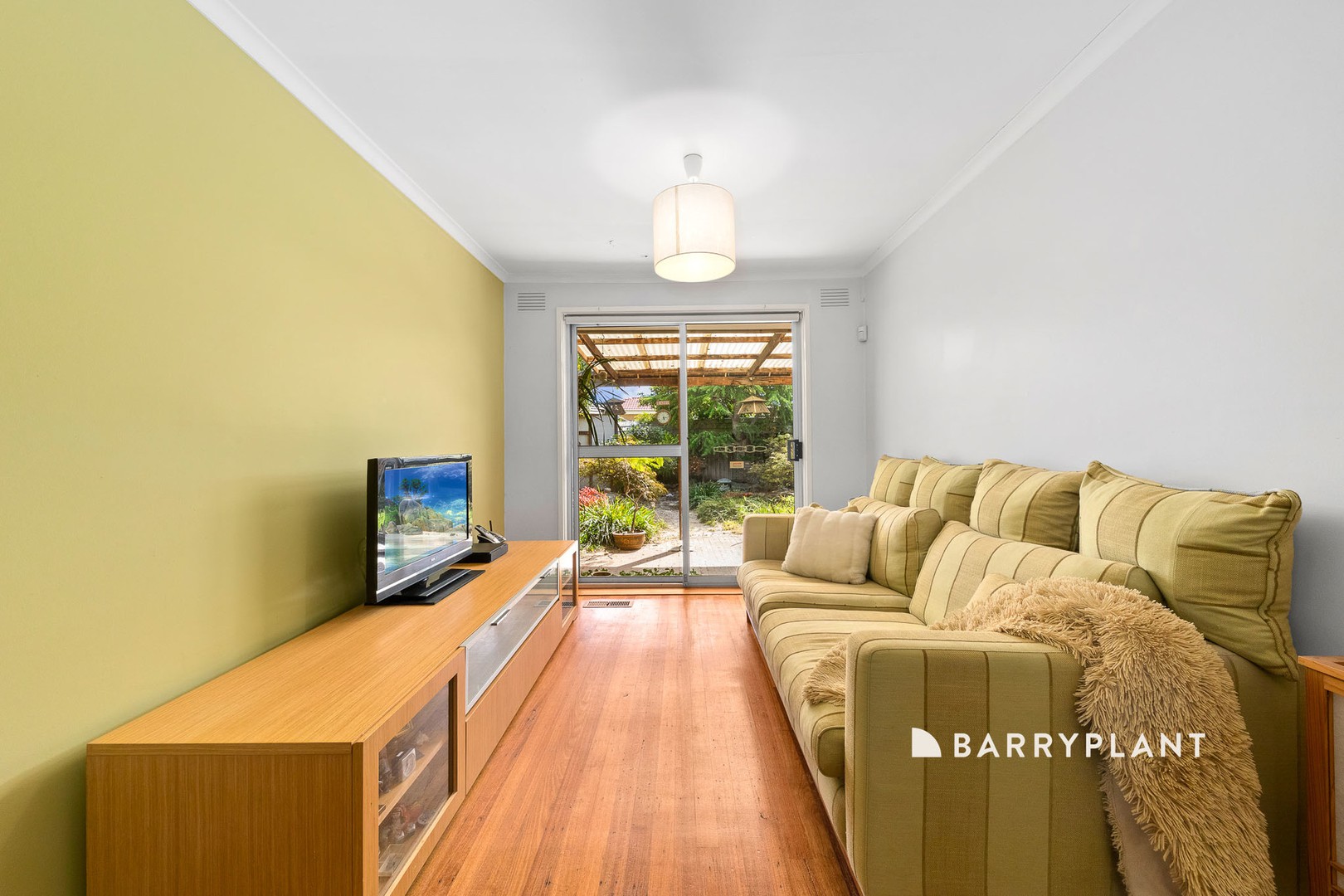 37 Downard Crescent, Dandenong North, VIC 3175, Dandenong North - Thumbnail 2