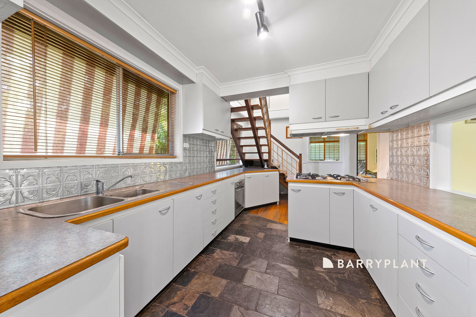 37 Downard Crescent, Dandenong North, VIC 3175, Dandenong North - Thumbnail 6