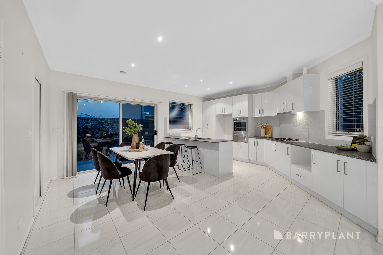 37 Dunkirk Drive, Point Cook, VIC 3030, Point Cook - Thumbnail 7