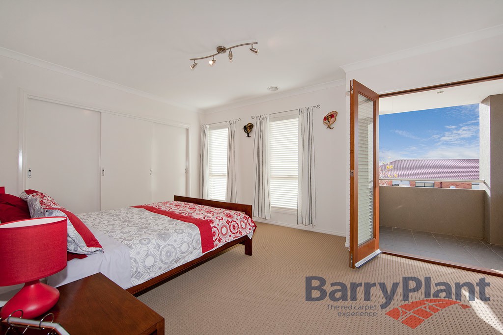 37 Dunkirk Drive, Point Cook, VIC 3030, Point Cook - Thumbnail 8