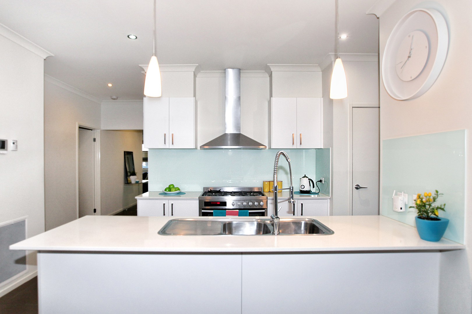 37 Fermont Avenue, Craigieburn, VIC 3064, Craigieburn - Thumbnail 4