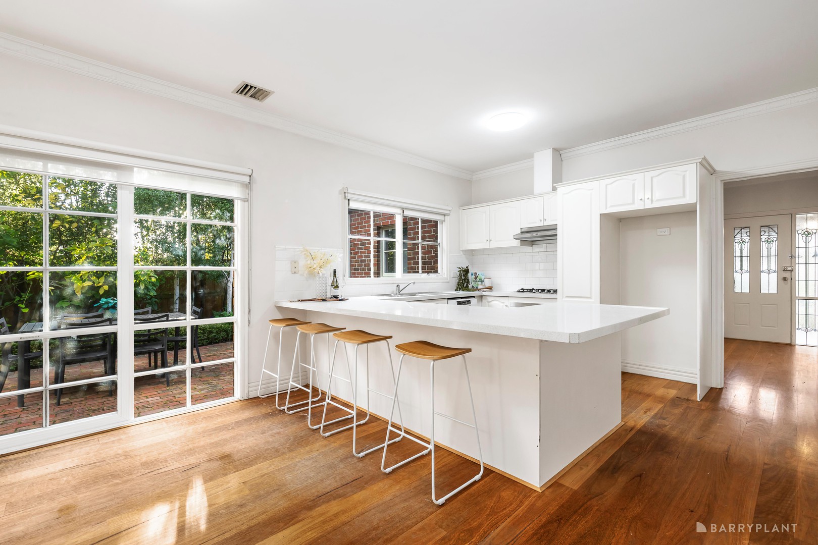 37 Forest Court, Templestowe, VIC 3106 - Thumbnail 2 - 29/08/2025