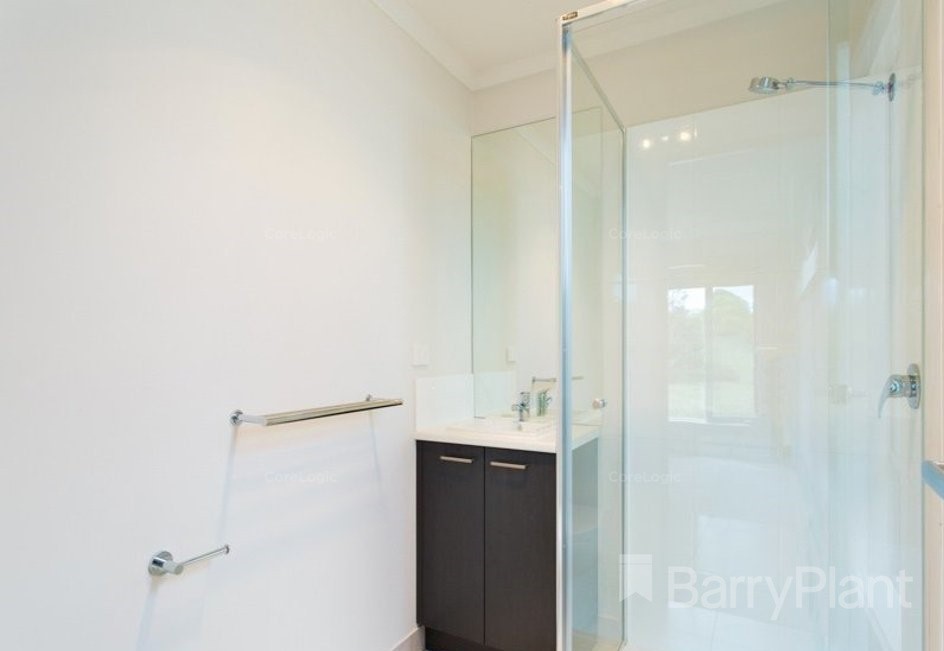 37 Fraser Street, Mount Pleasant, VIC 3350, Mount Pleasant - Thumbnail 5