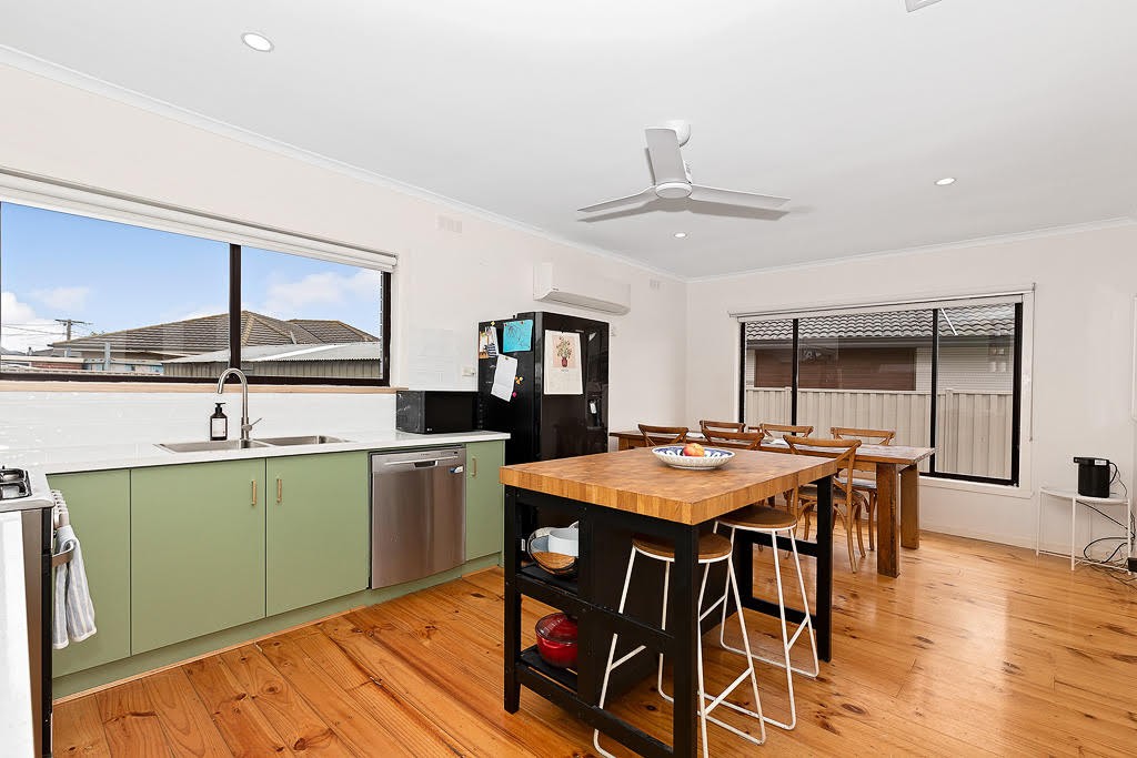 37 Fremont Parade, Sunshine West, VIC 3020 - Thumbnail 2 - 05/10/2026