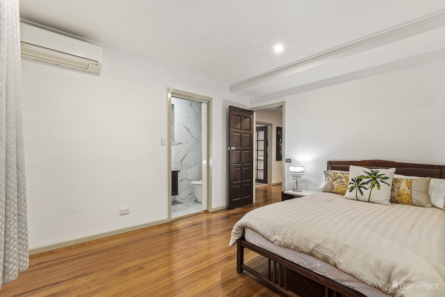 37 Fromhold Drive, Doncaster, VIC 3108, Doncaster - Thumbnail 6