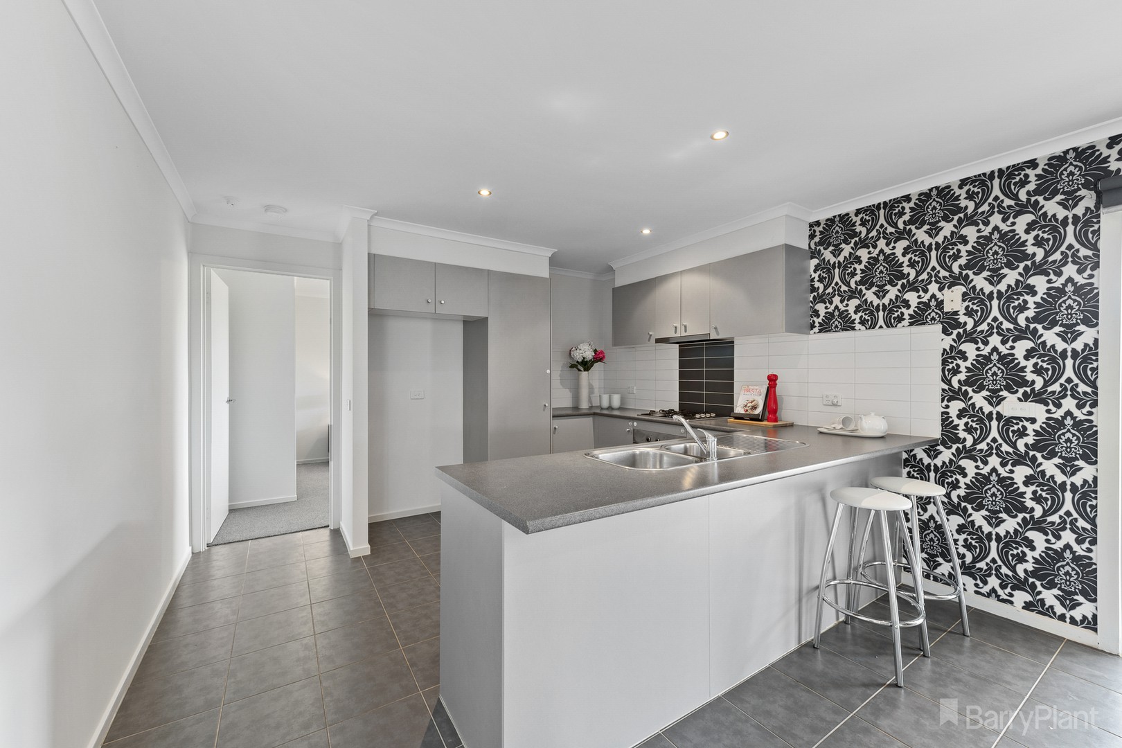 37 Galeff Avenue, Truganina, VIC 3029, Truganina - Thumbnail 4