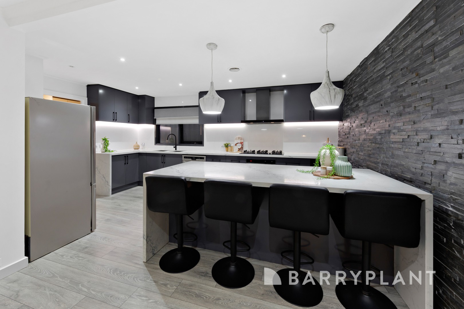 37 Green Gully Road, Keilor, VIC 3036, Keilor - Thumbnail 8
