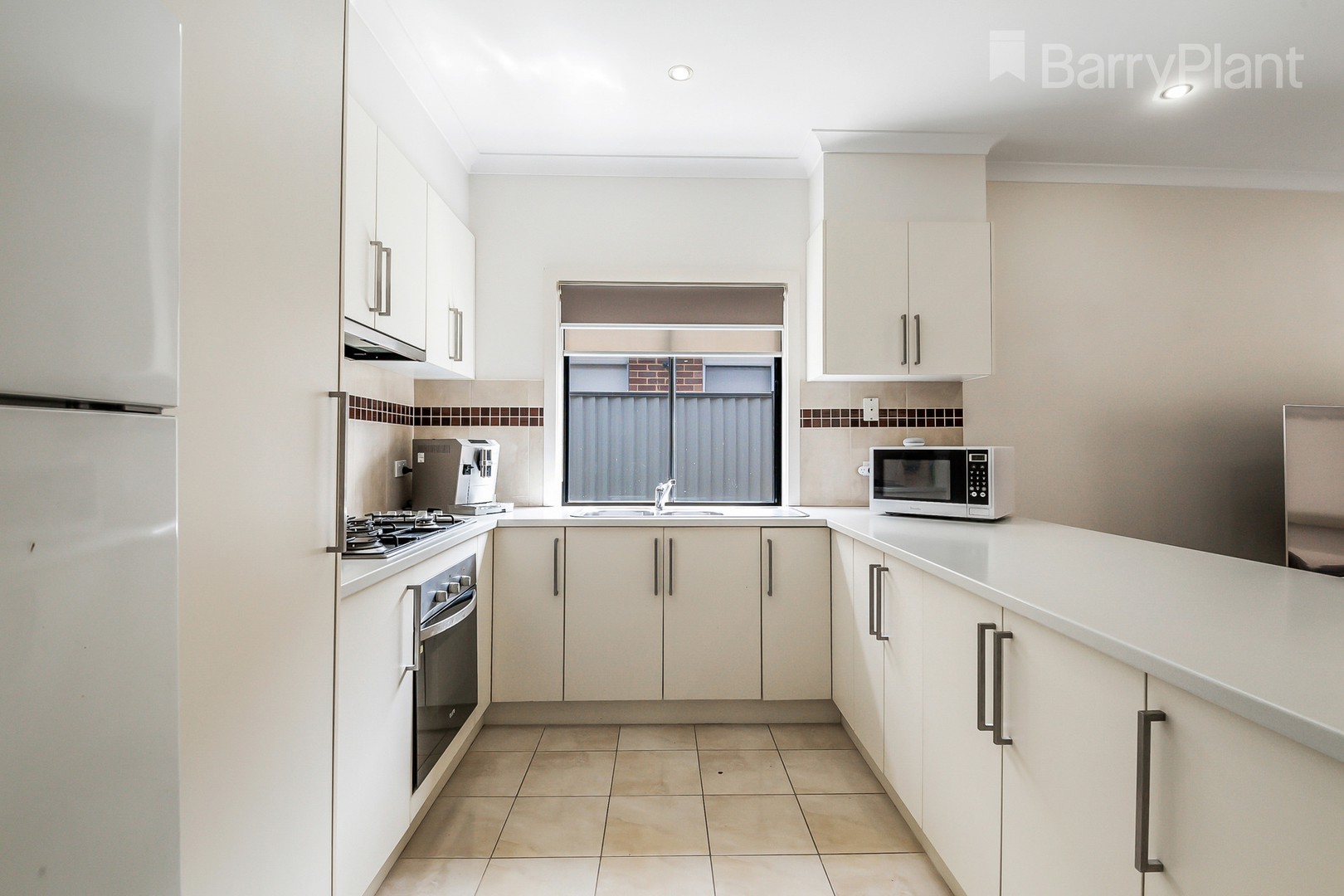 37 Grove Road, Craigieburn, VIC 3064, Craigieburn - Thumbnail 4