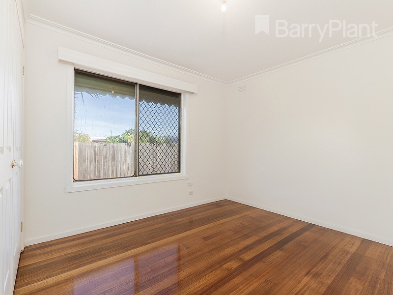 37 Harmon Avenue, St Albans, VIC 3021, St Albans - Thumbnail 4