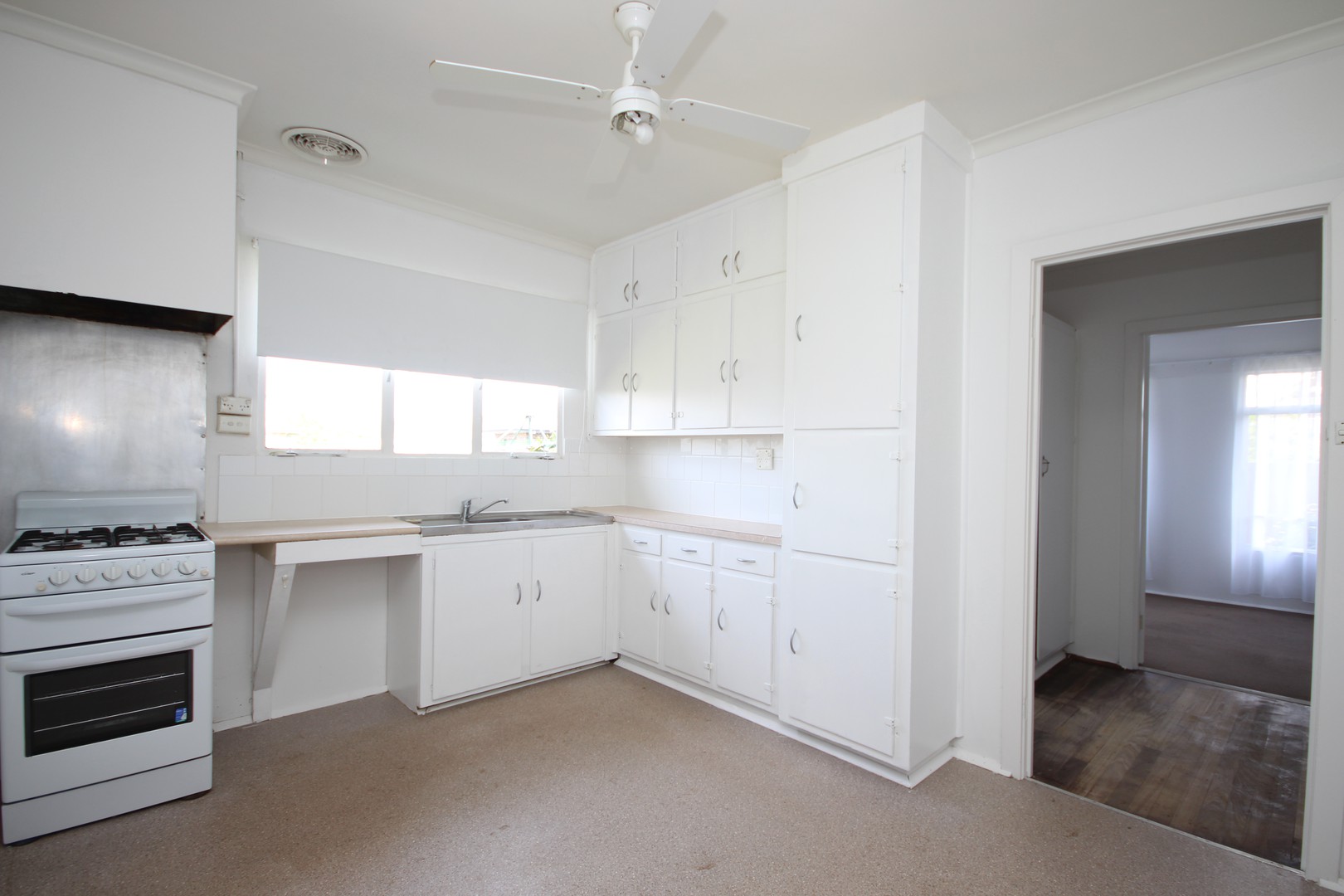 37 Harpur Road, Corio, VIC 3214, Corio - Thumbnail 3