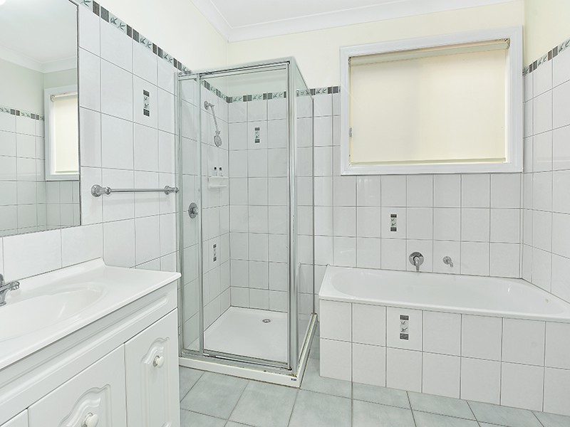 37 Henry Street, Keilor East, VIC 3033, Keilor East - Thumbnail 4