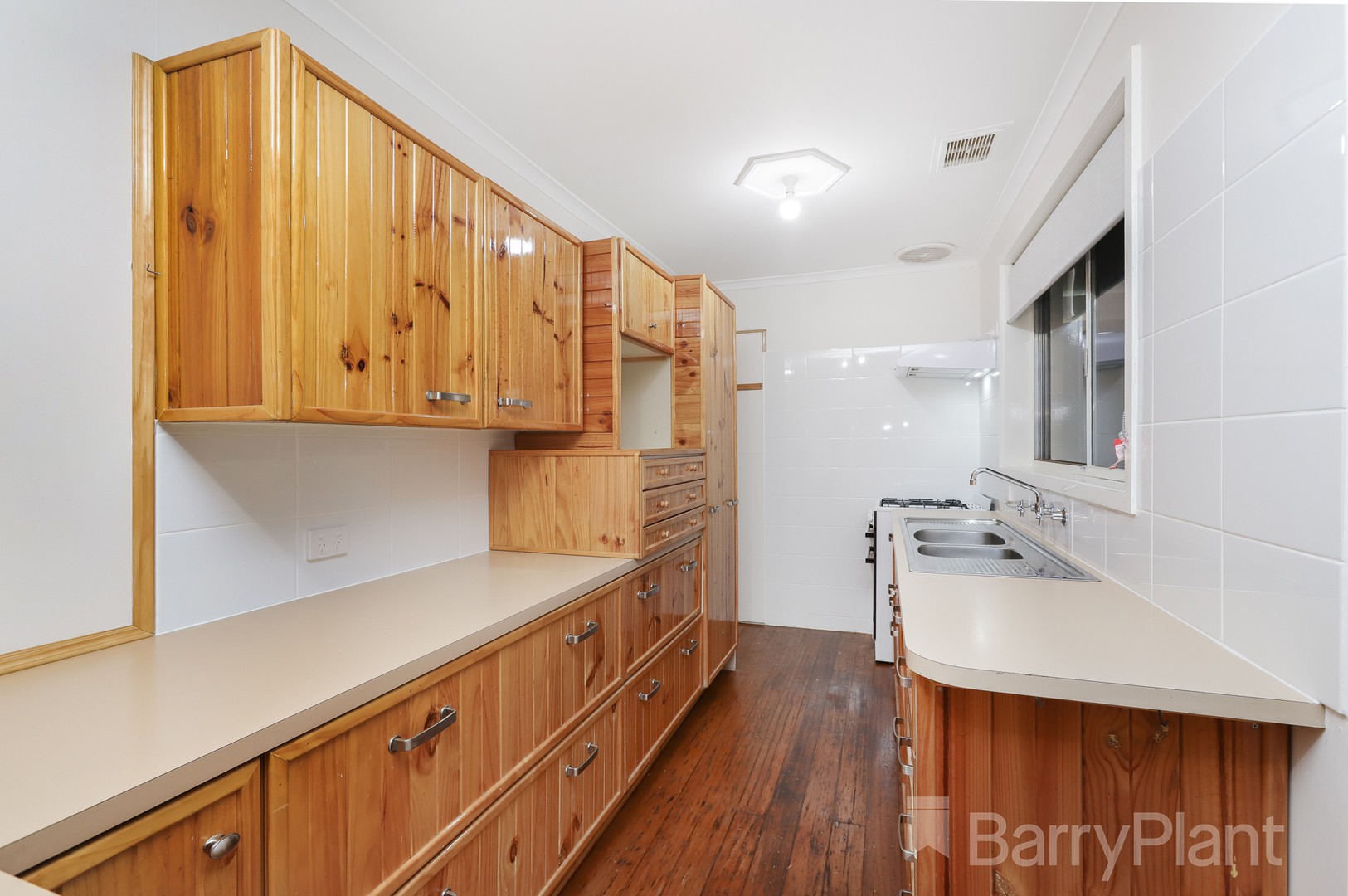 37 Kermeen Street, Sunshine West, VIC 3020, Sunshine West - Thumbnail 6