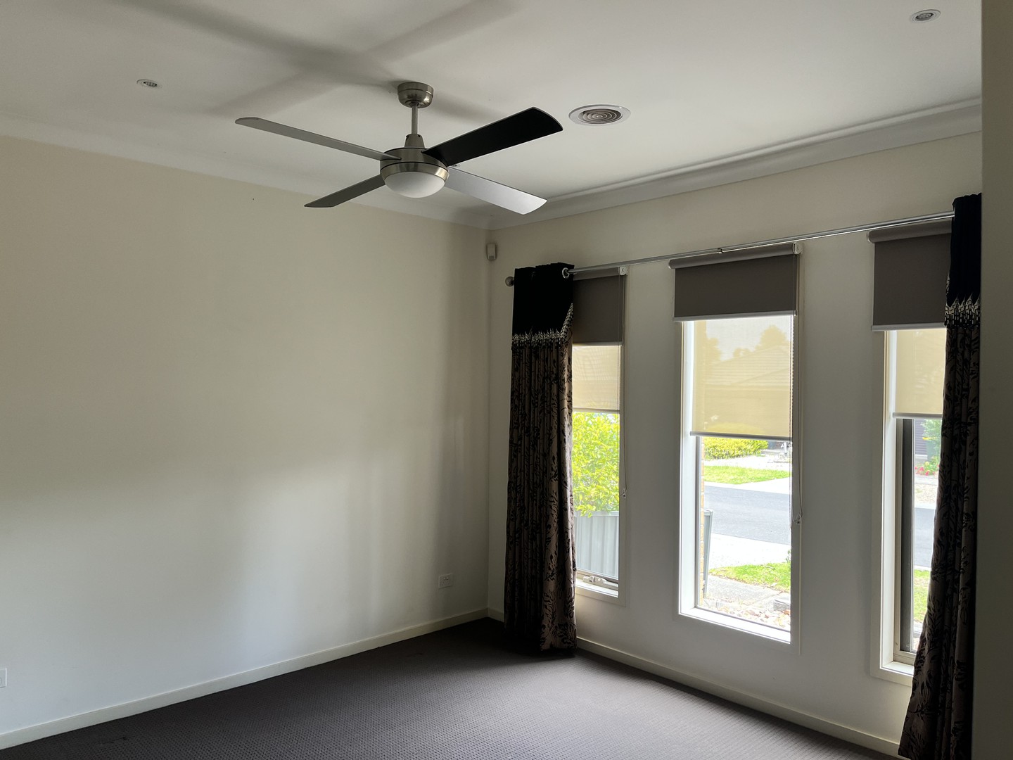 37 Lancewood Road, Manor Lakes, VIC 3024, Manor Lakes - Thumbnail 2