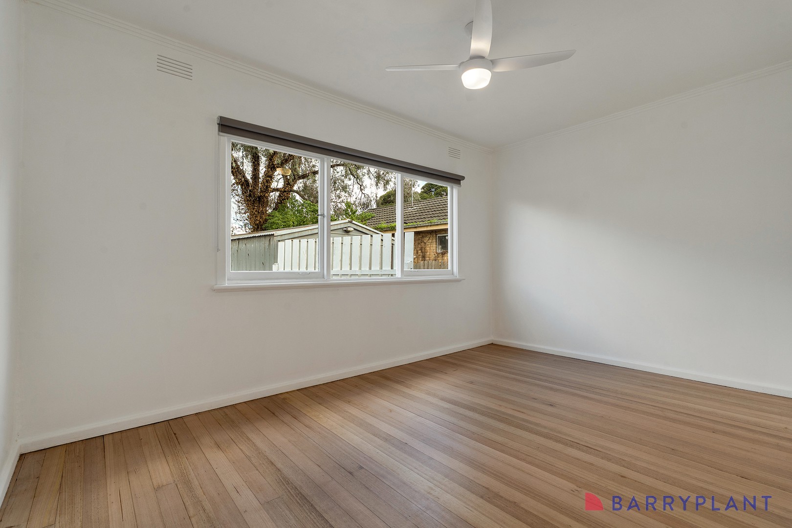 37 Locher Avenue, Reservoir, VIC 3073, Reservoir - Thumbnail 8