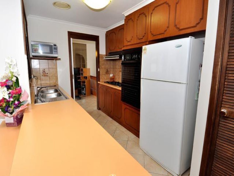 37 Marshall Avenue, St Albans, VIC 3021, St Albans - Thumbnail 2