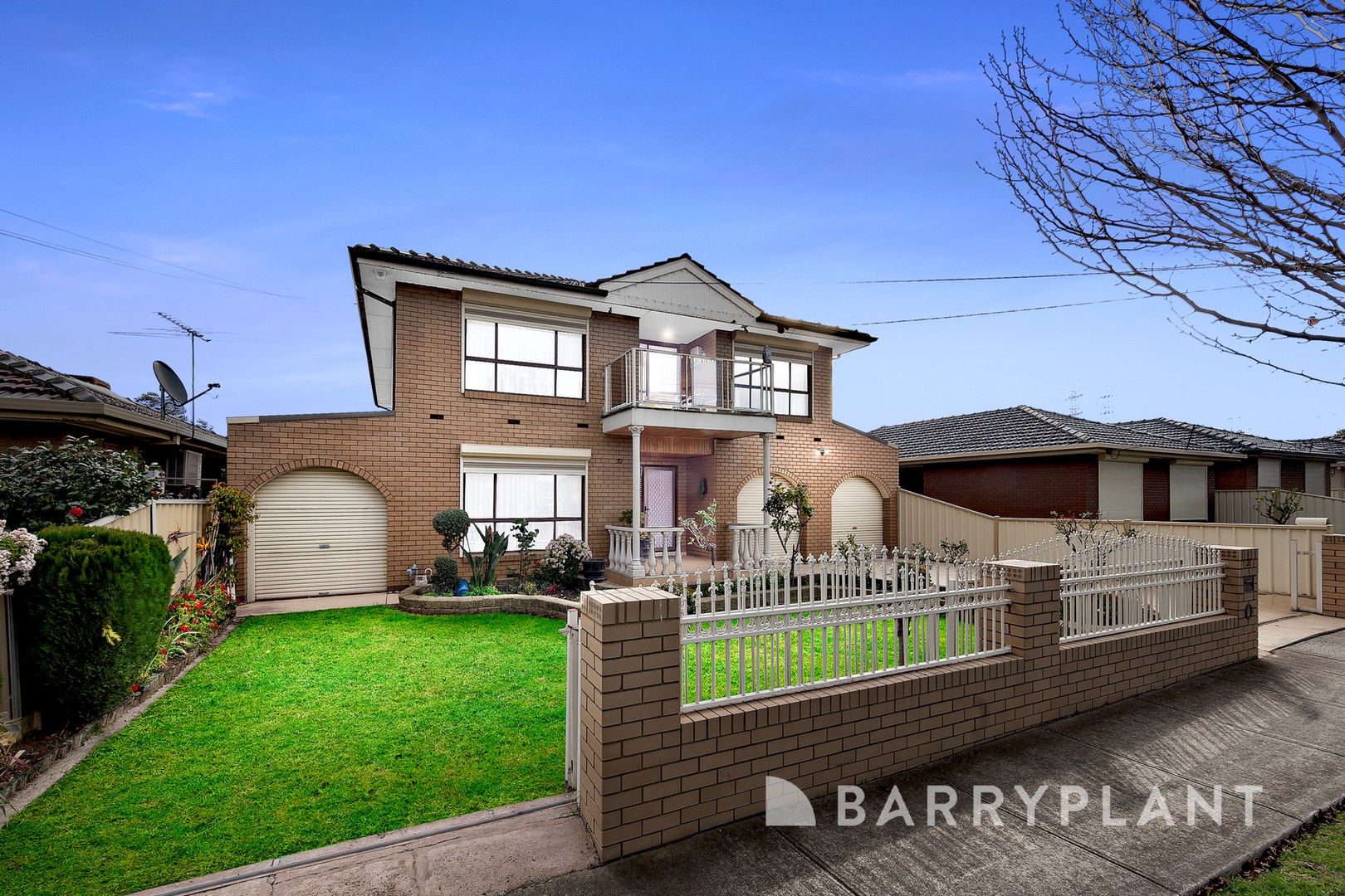37 Meadowbank Drive, Sunshine North, VIC 3020 - Thumbnail 2 - 14/07/2025