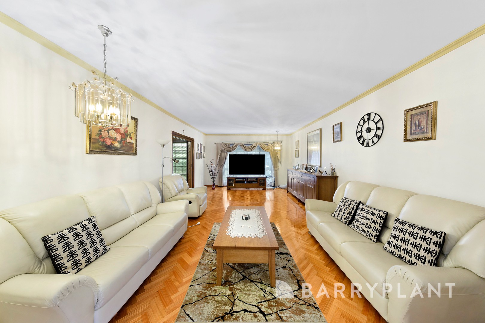 37 Meadowbank Drive, Sunshine North, VIC 3020, Sunshine North - Thumbnail 3