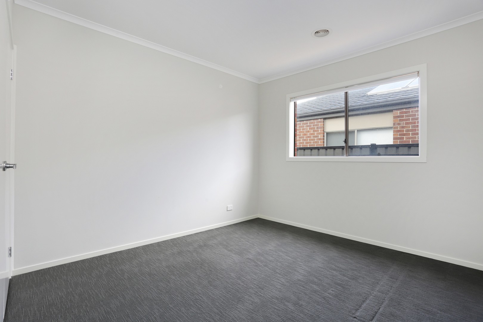 37 Michael Place, Point Cook, VIC 3030, Point Cook - Thumbnail 4