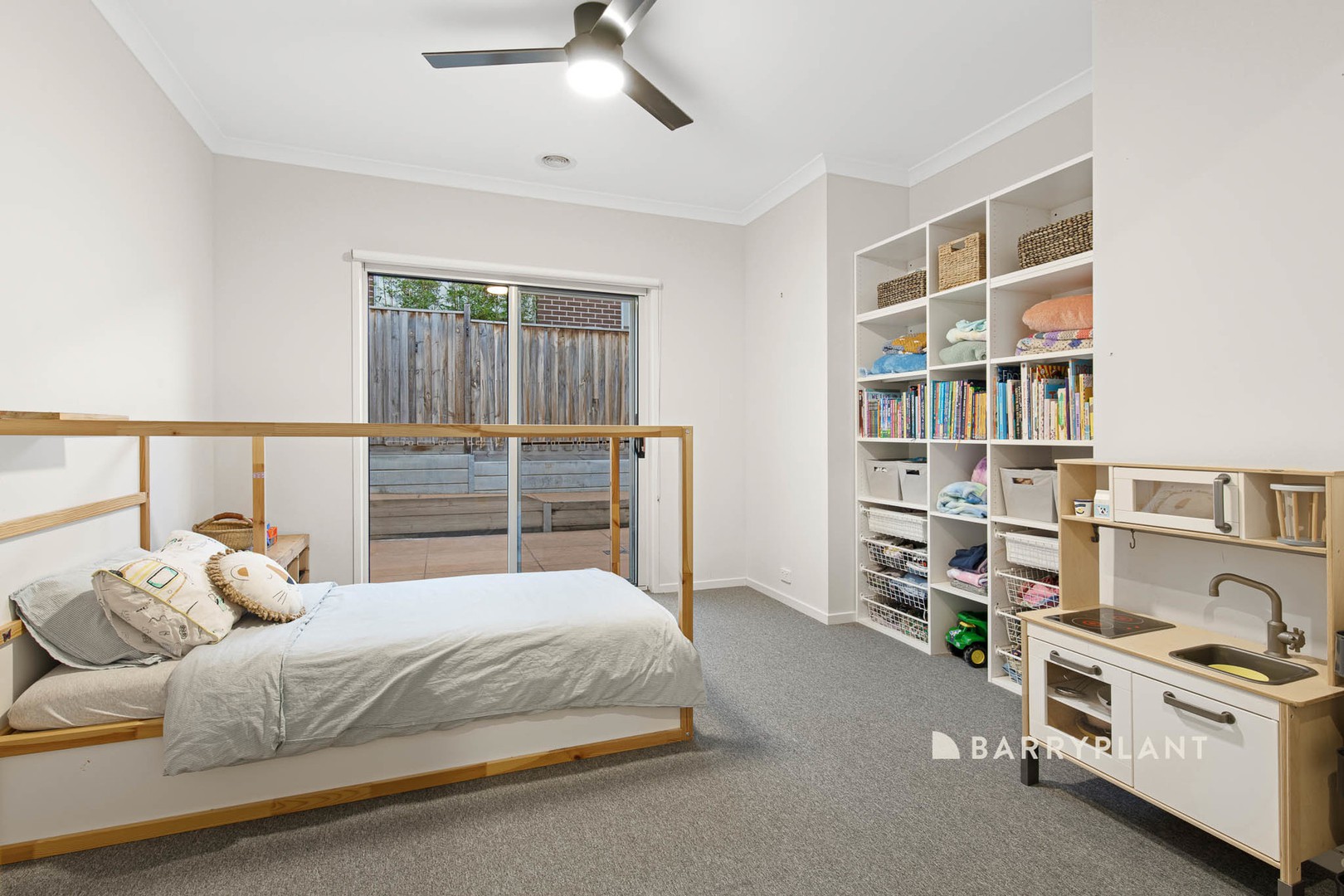 37 Mountford Rise, Pakenham, VIC 3810, Pakenham - Thumbnail 7
