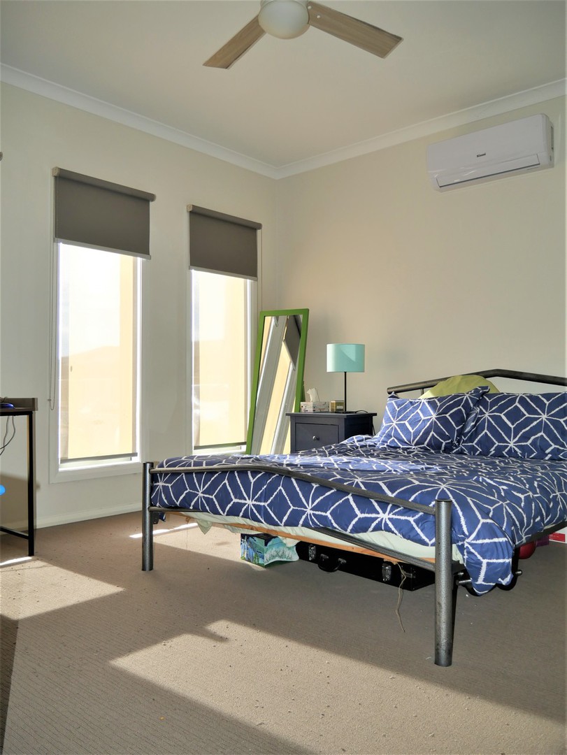 37 Nantha Way, Brookfield, VIC 3338 - Thumbnail 1 - 30/09/2021
