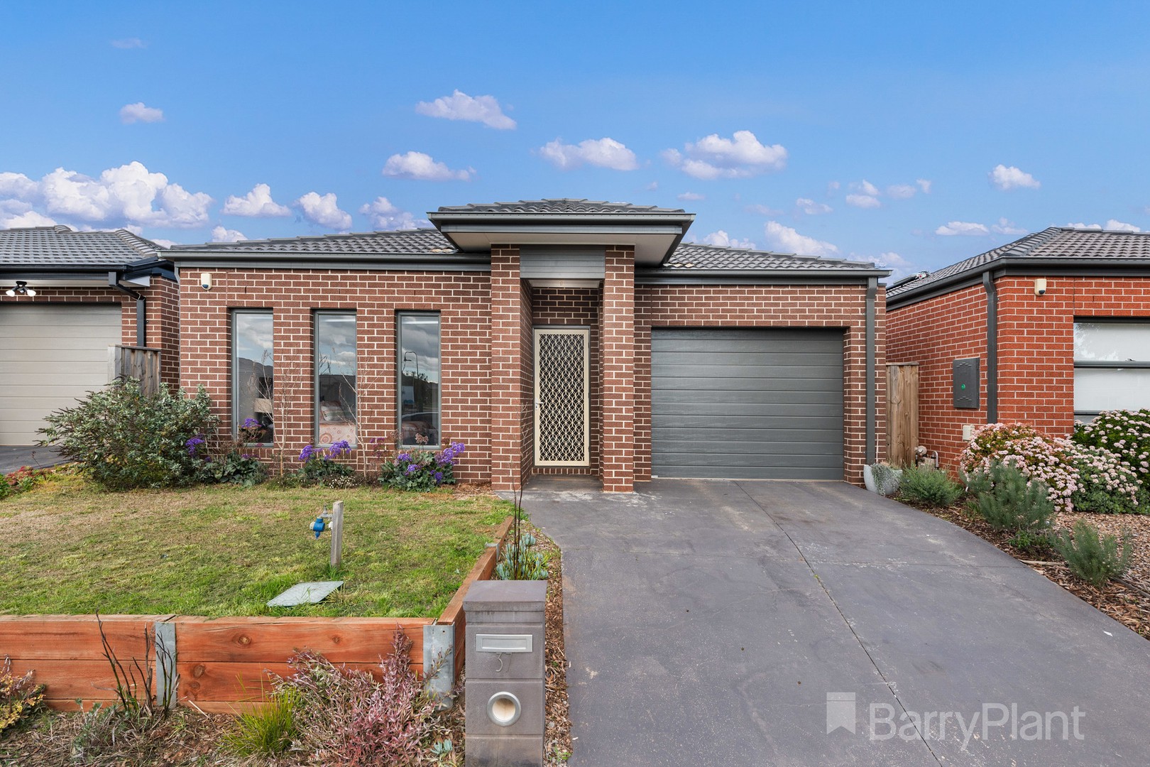 37 Nantha Way, Brookfield, VIC 3338, Brookfield - Thumbnail 2