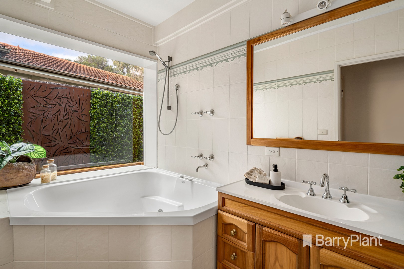 37 Patyah Street, Diamond Creek, VIC 3089, Diamond Creek - Thumbnail 8