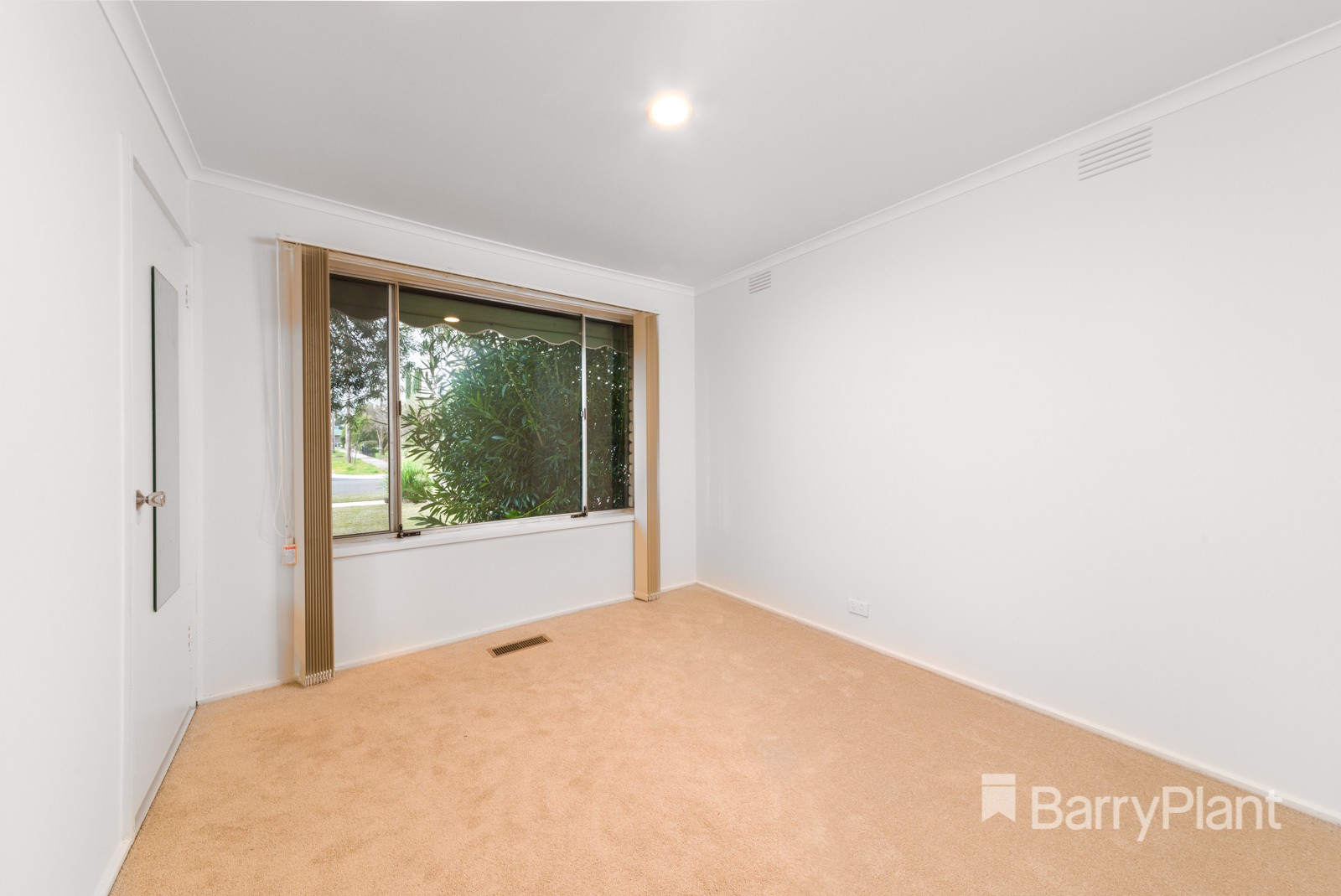 37 Peppercorn Parade, Epping, VIC 3076, Epping - Thumbnail 8