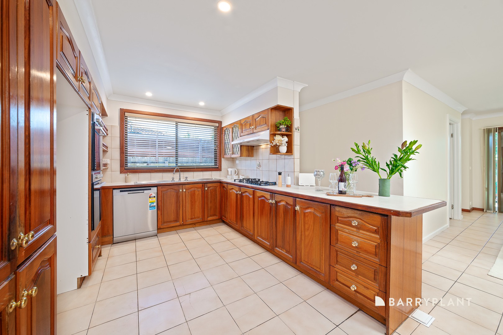 37 Peppercorn Parade, Epping, VIC 3076, Epping - Thumbnail 8