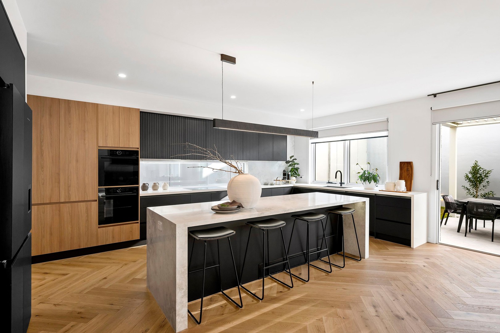 37 Primula Boulevard, Gowanbrae, VIC 3043, Gowanbrae - Thumbnail 6