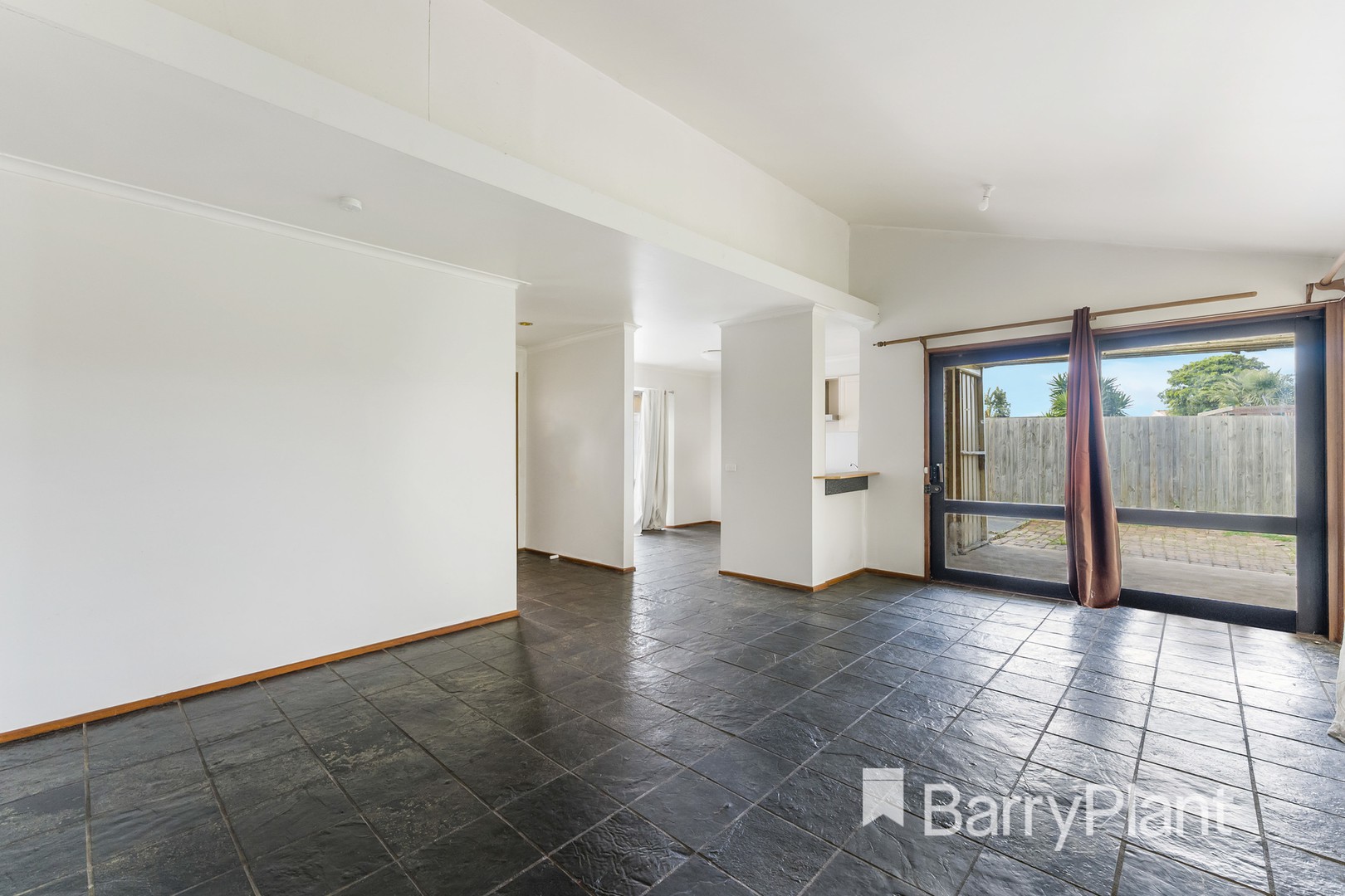37 Purchas StreetWerribee, VIC 3030, Werribee - Thumbnail 3