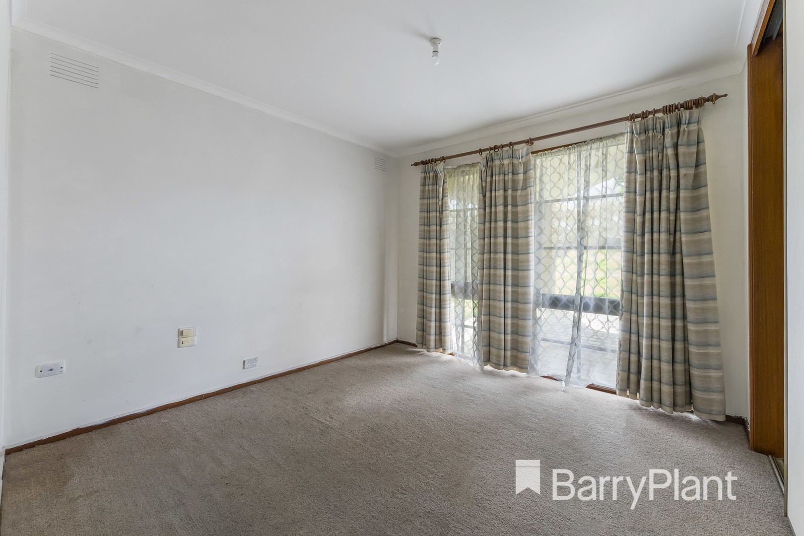 37 Purchas StreetWerribee, VIC 3030, Werribee - Thumbnail 6