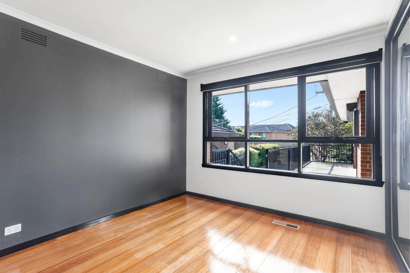 37 San Remo DriveAvondale Heights, VIC 3034, Avondale Heights - Thumbnail 7
