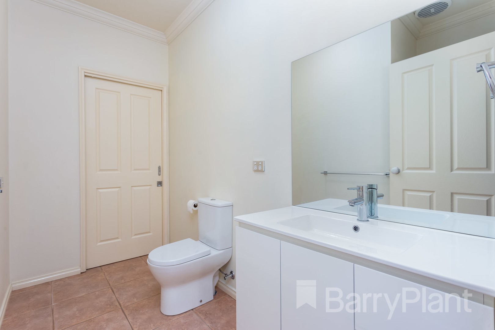 37 Sandy Point Road, Point Cook, VIC 3030, Point Cook - Thumbnail 6