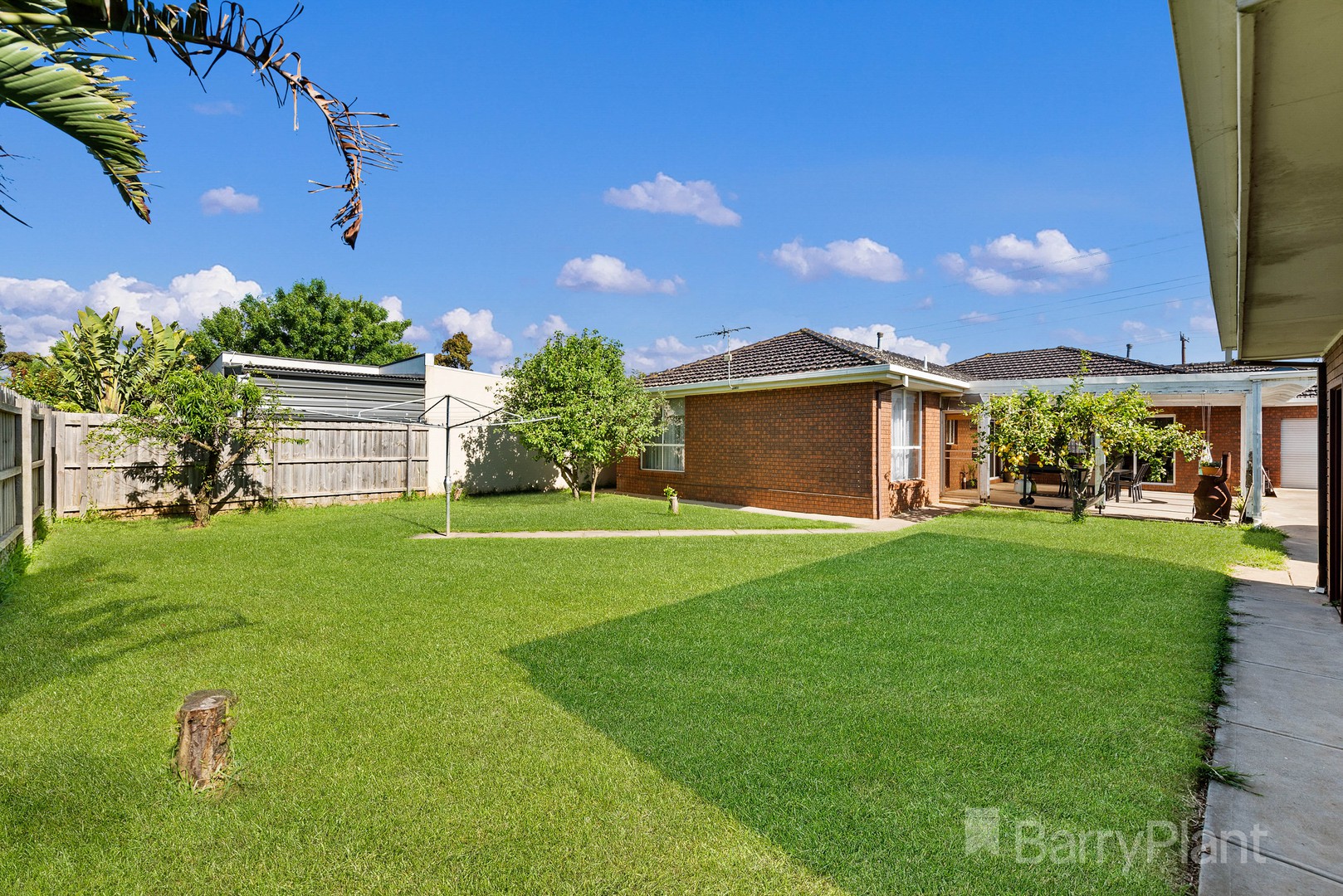 37 Shaws Road, Werribee, VIC 3030, Werribee - Thumbnail 2
