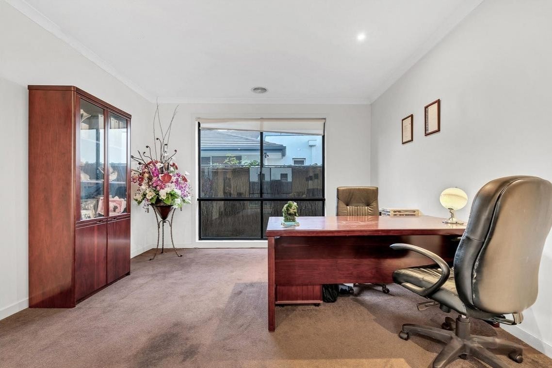 37 Signature Boulevard, Sanctuary Lakes, VIC 3030, Point Cook - Thumbnail 6