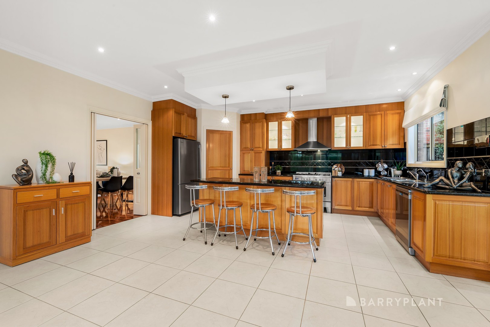 37 Tennyson Circuit, Mill Park, VIC 3082, Mill Park - Thumbnail 5