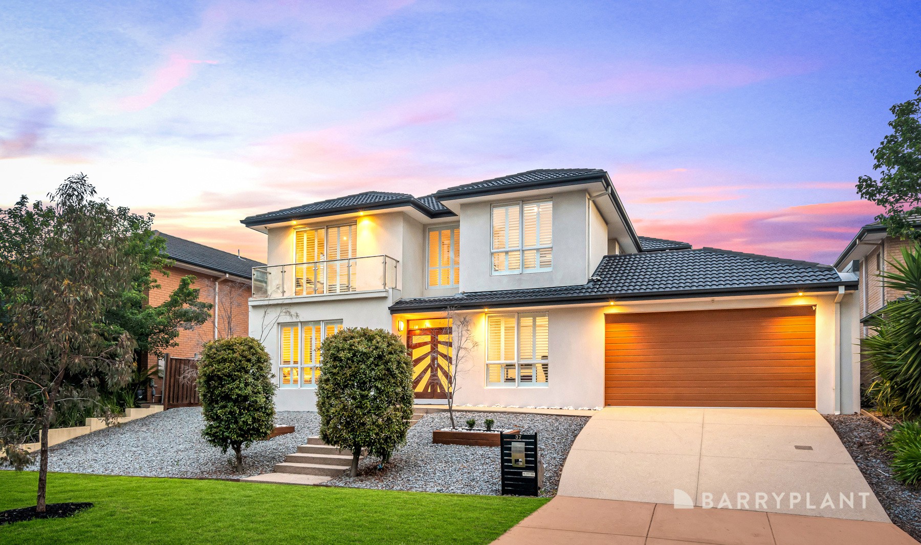 37 Tournament Drive, Sanctuary Lakes, VIC 3030 - Thumbnail 2 - 09/12/2025