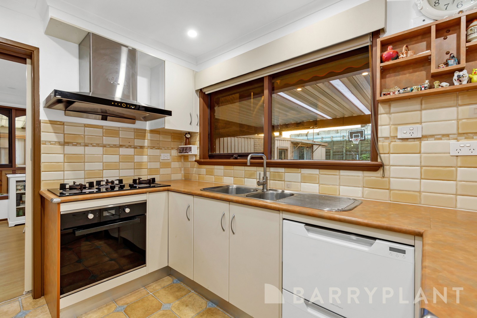 37 Virginia Crescent, Bundoora, VIC 3083, Bundoora - Thumbnail 3