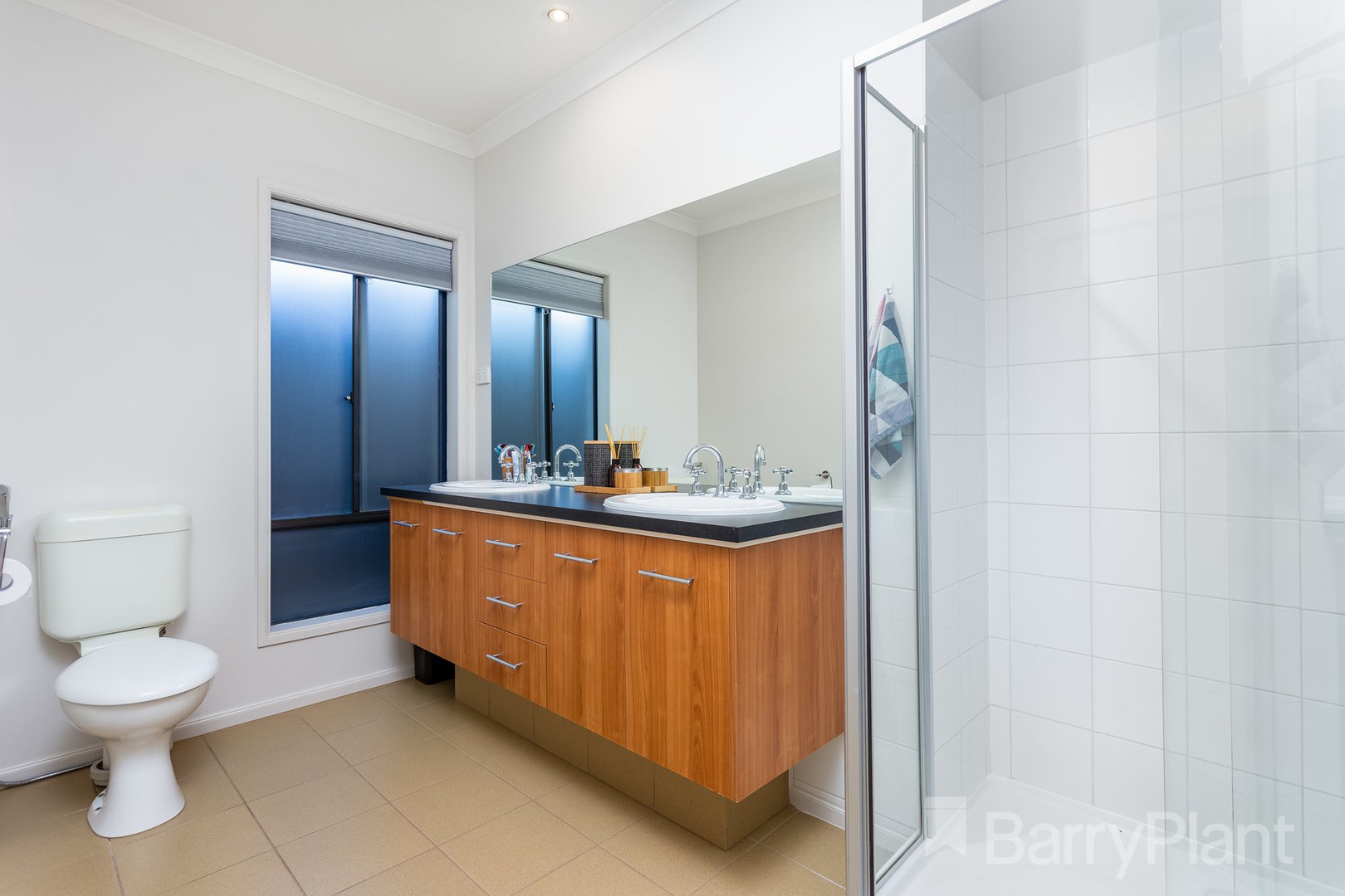 37 Whistler Crescent, Point Cook, VIC 3030, Point Cook - Thumbnail 6