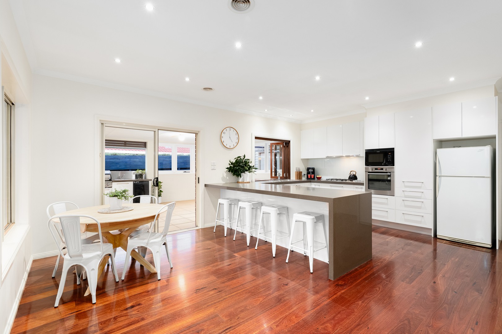 37 Willesden Drive, Waurn Ponds, VIC 3216, Waurn Ponds - Thumbnail 4