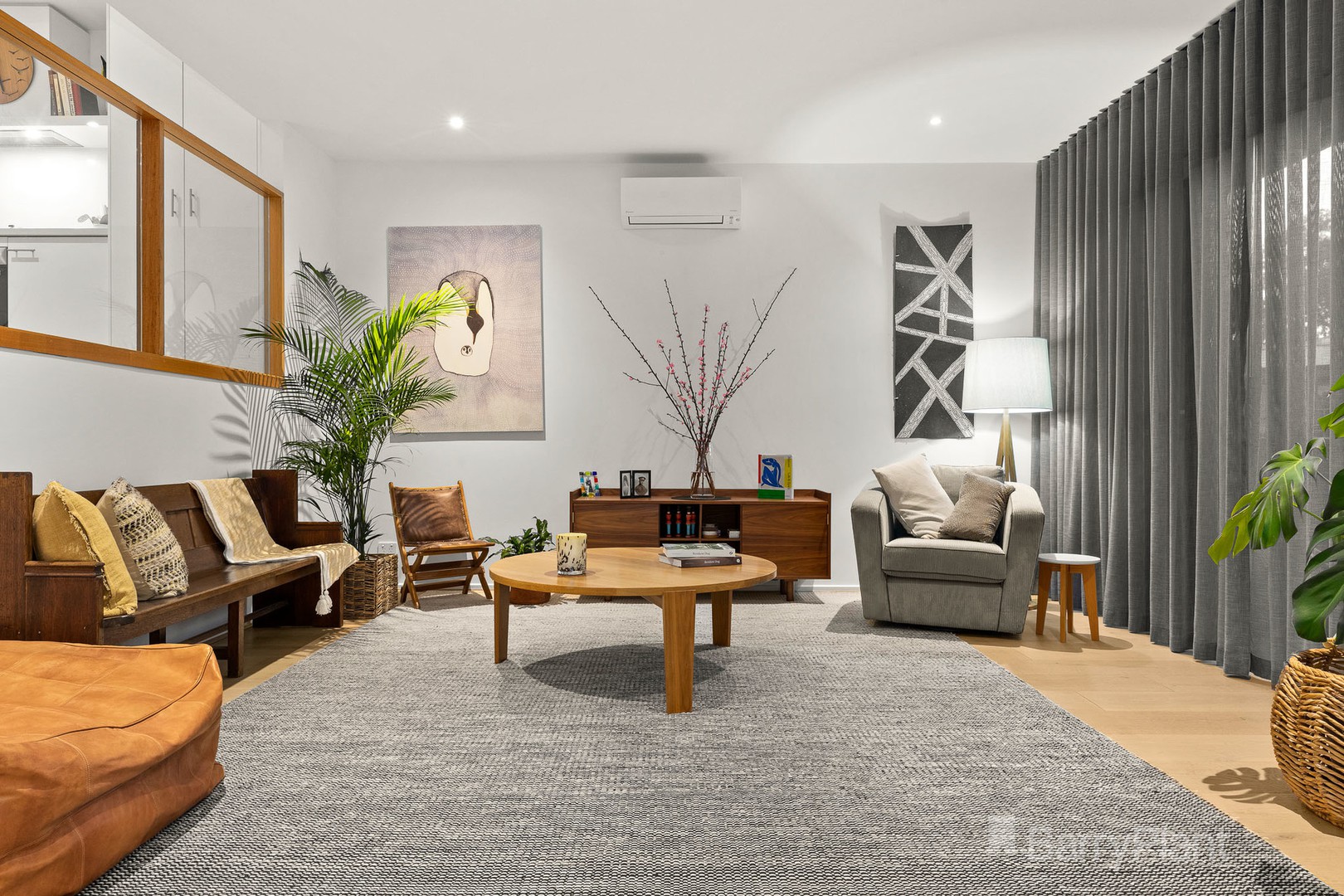 37 Willowdene Way, Berwick, VIC 3806, Berwick - Thumbnail 2