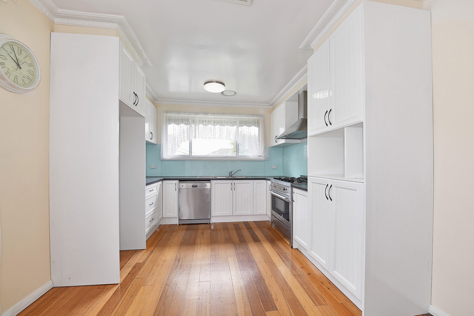 37 Wonganella Drive, Keilor East, VIC 3033 - Thumbnail 1 - 29/10/2021