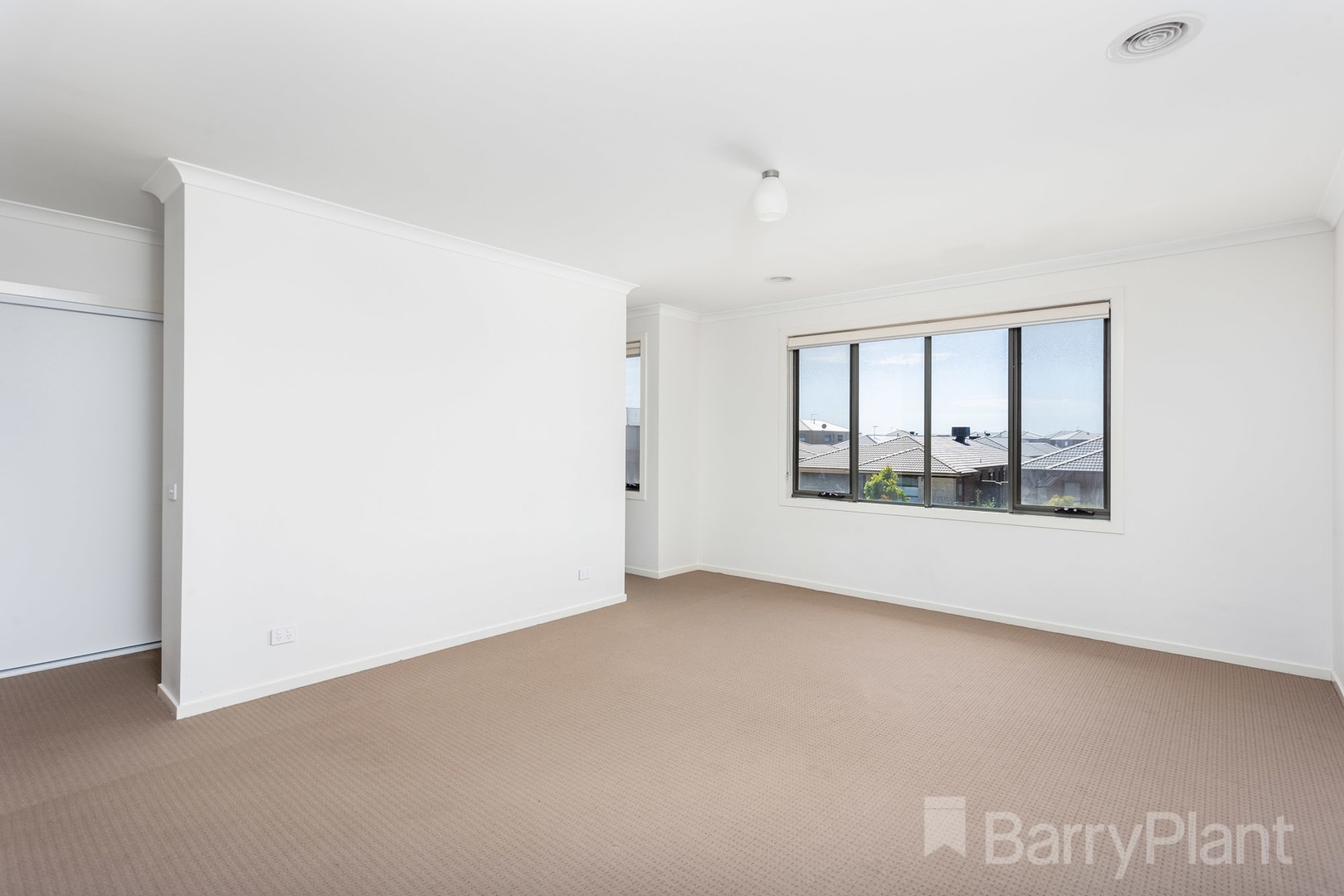 372 Saltwater Promenade, Point Cook, VIC 3030, Point Cook - Thumbnail 3
