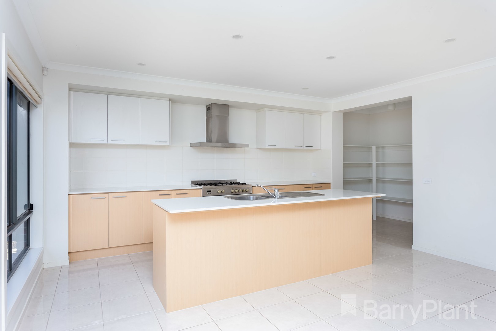 372 Saltwater Promenade, Point Cook, VIC 3030, Point Cook - Thumbnail 5