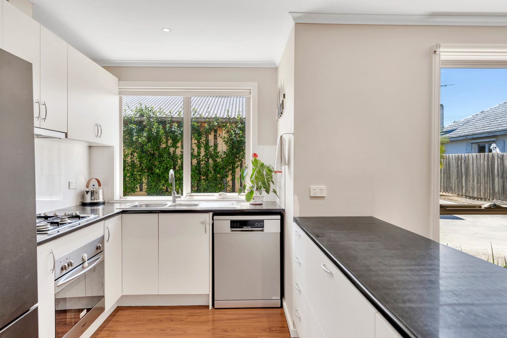 37A Etzel Street, Airport West, VIC 3042, Airport West - Thumbnail 5