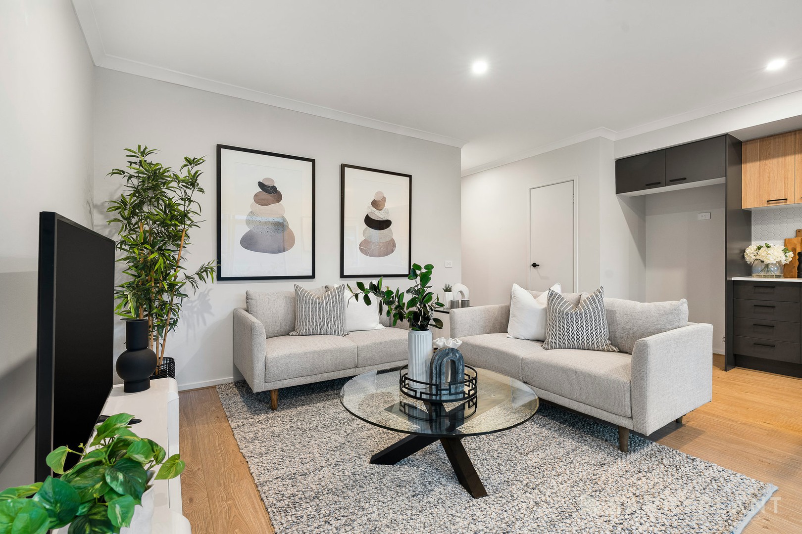 37B Odeon Avenue, Clyde North, VIC 3978, Clyde North - Thumbnail 5
