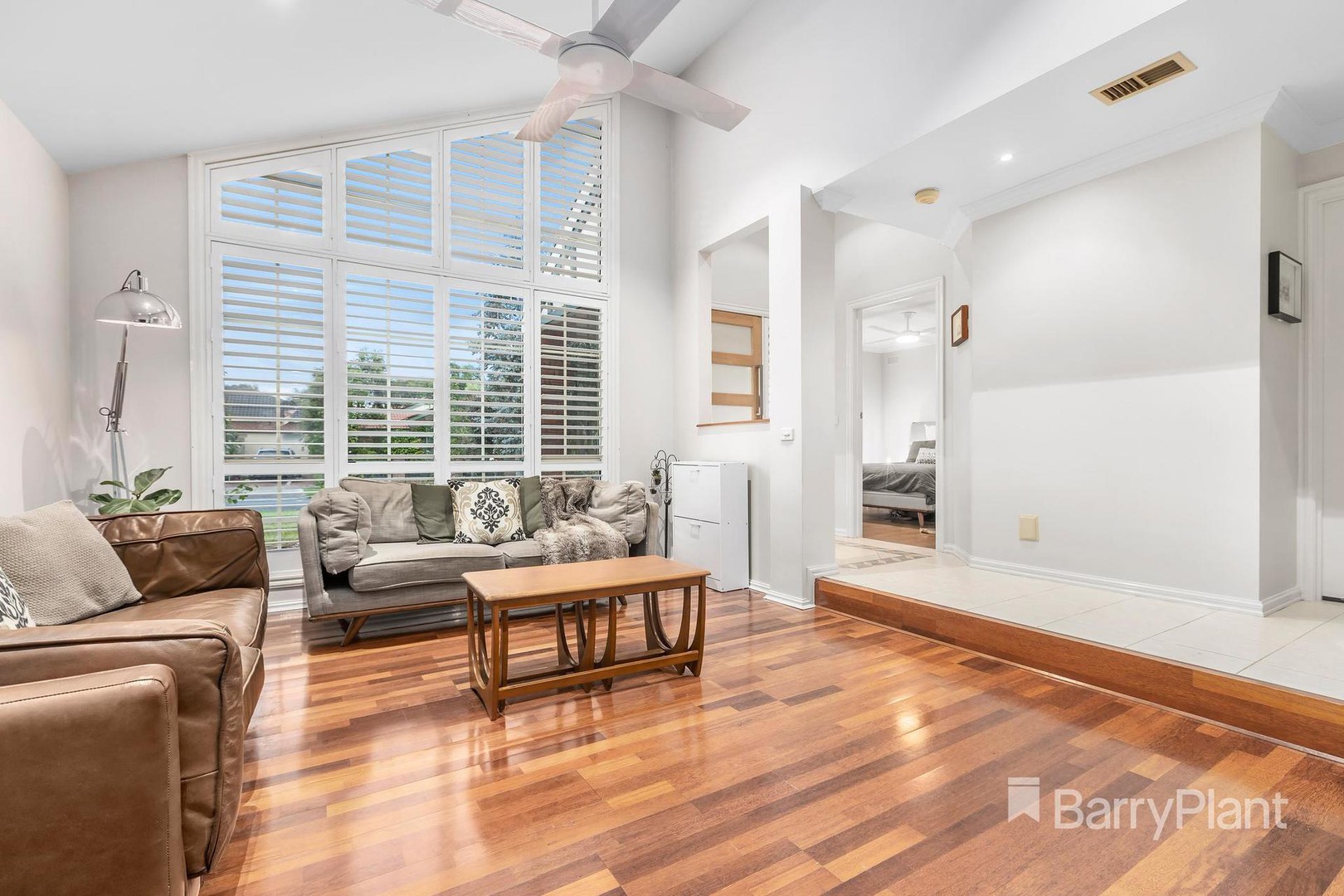 38 Allwyn CrescentMill Park, VIC 3082, Mill Park - Thumbnail 2