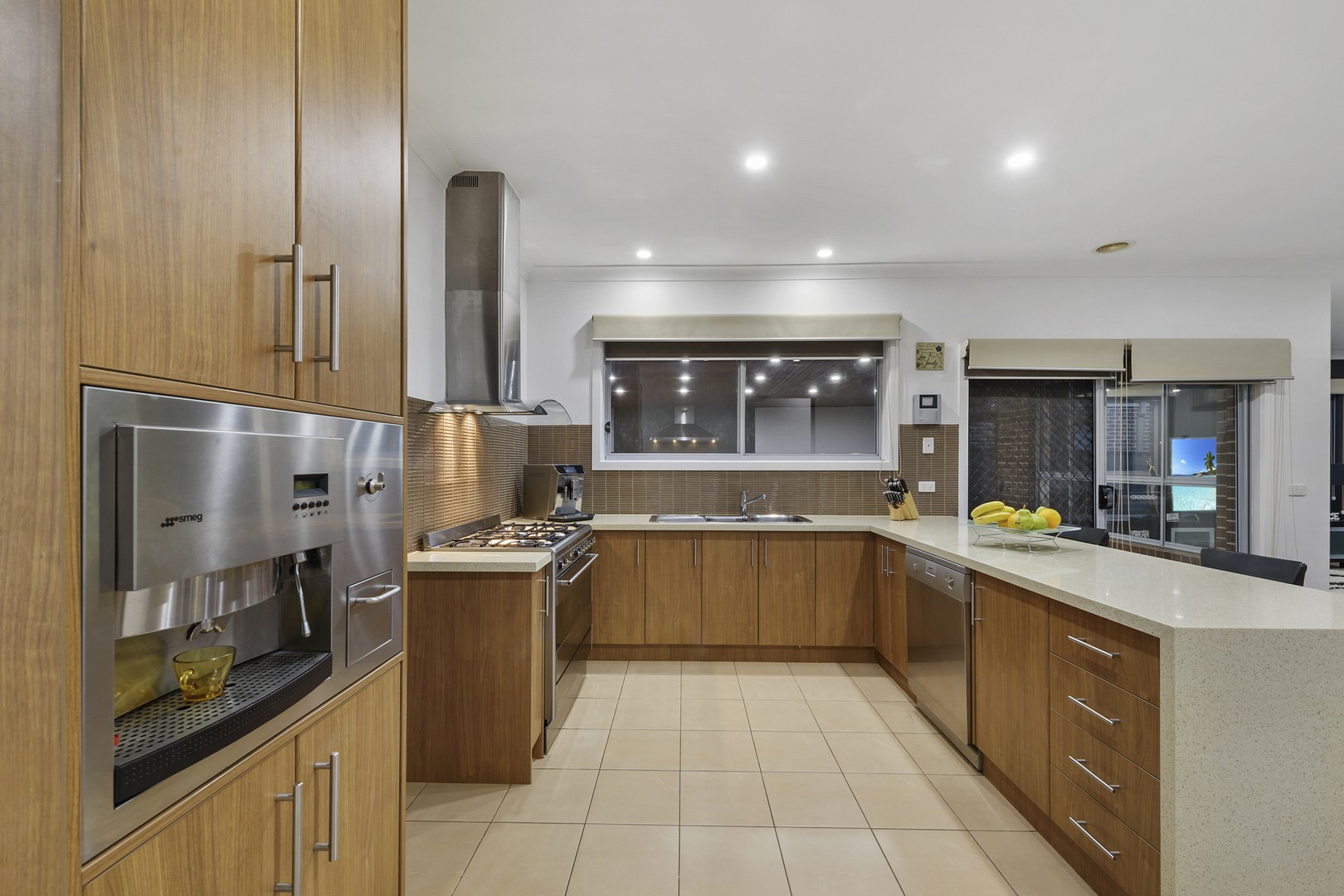 38 Ashbury Grove, Hillside, VIC 3037, Hillside - Thumbnail 4