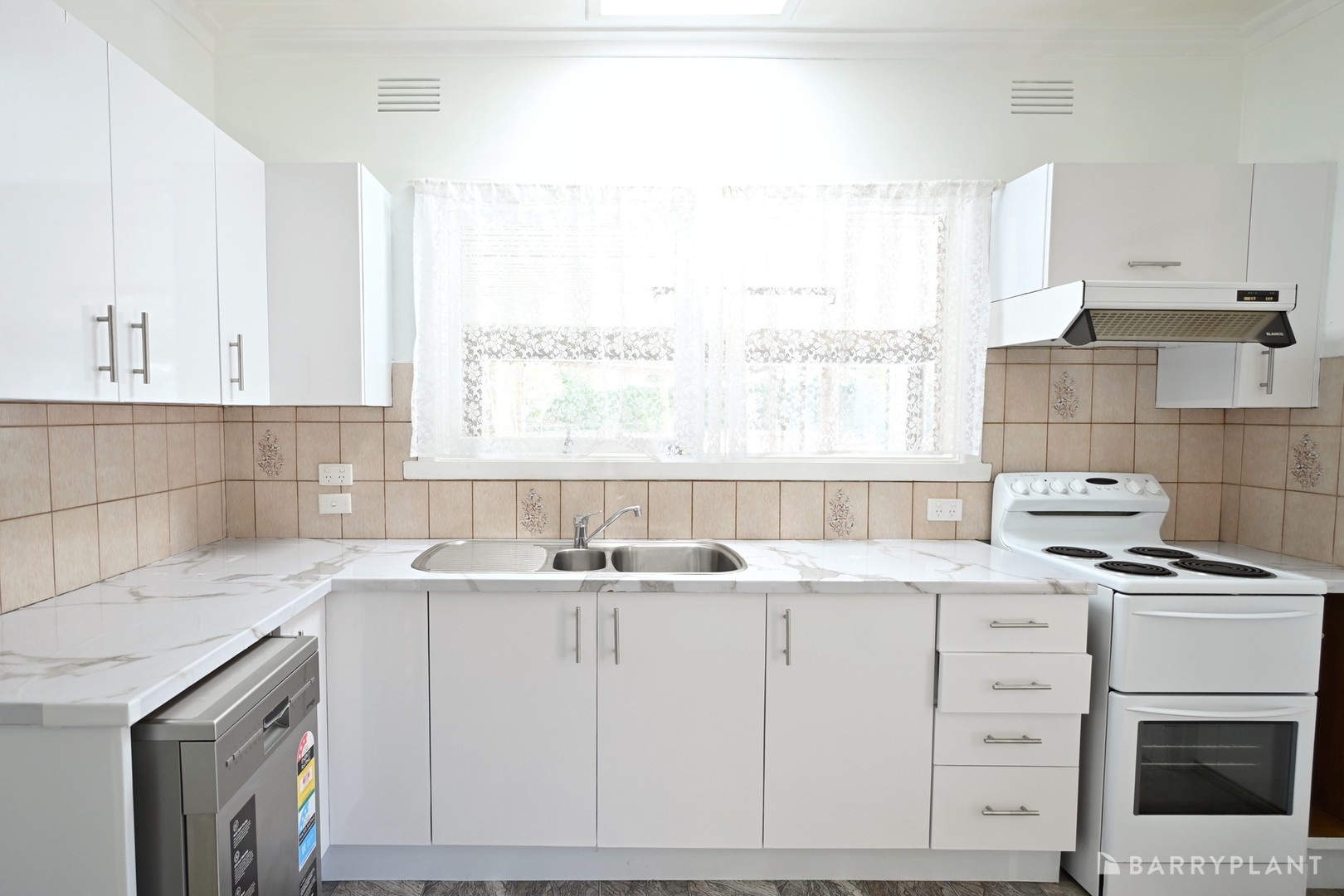 38 Barkly Street, Ringwood, VIC 3134, Ringwood - Thumbnail 6